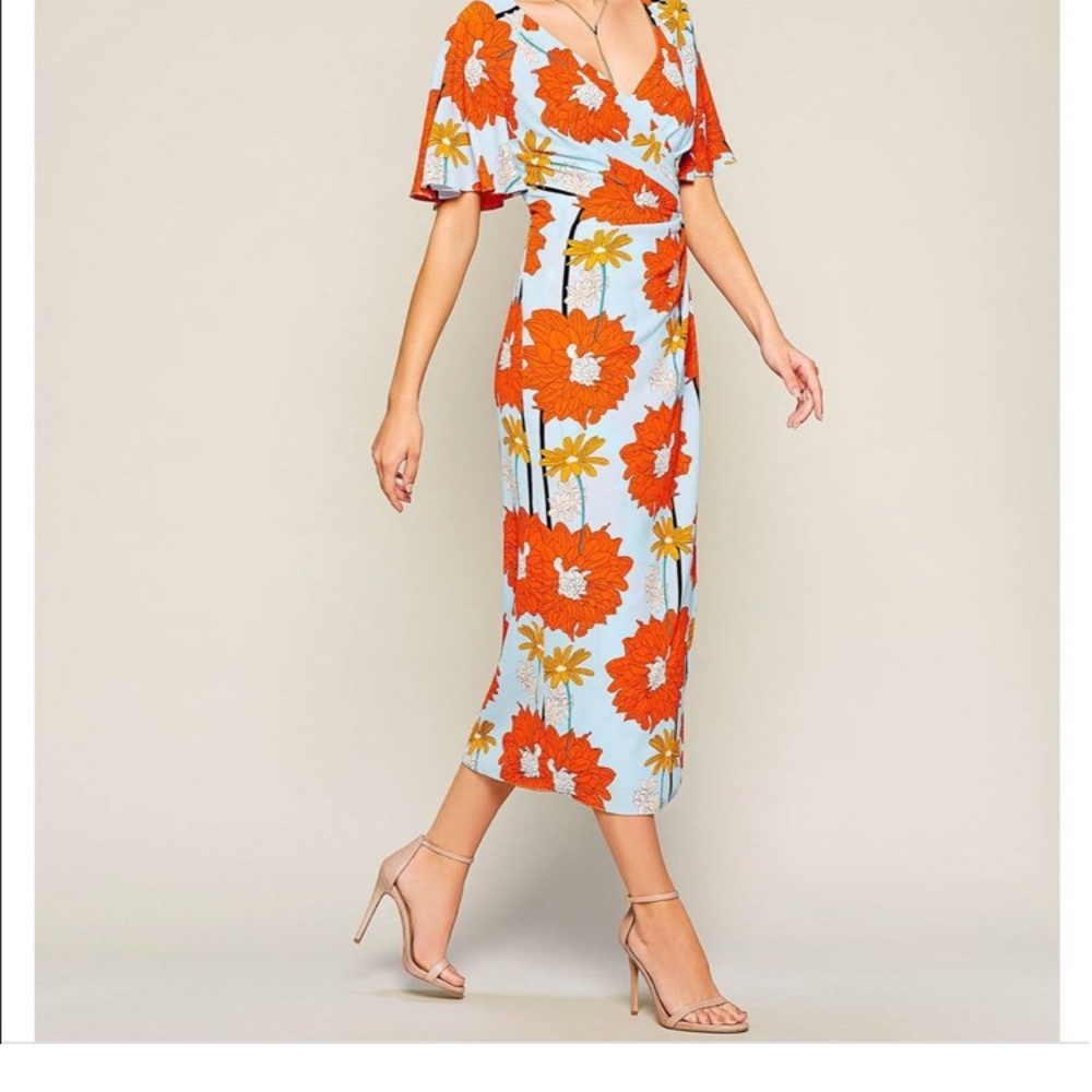 Maggy London floral blue kimono style dress
